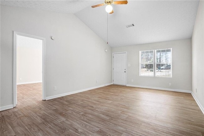 Building Photo - 9211 Fairway Ct