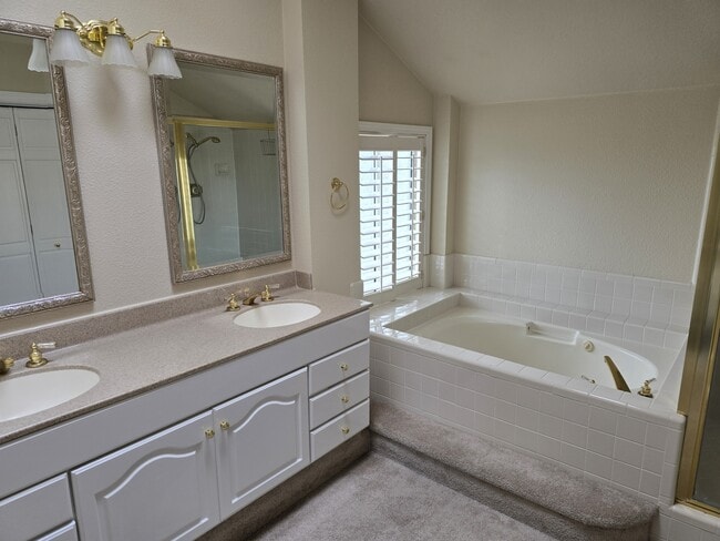 Building Photo - 3121 Sonoma Valley Dr