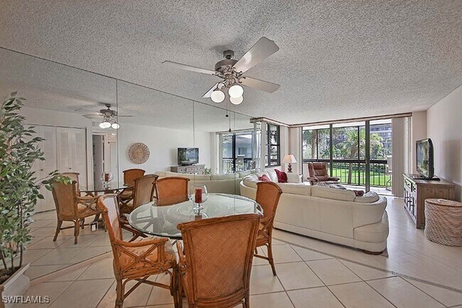 Primary Photo - 651 Seaview Ct