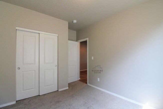 Building Photo - 545 Marysville Way