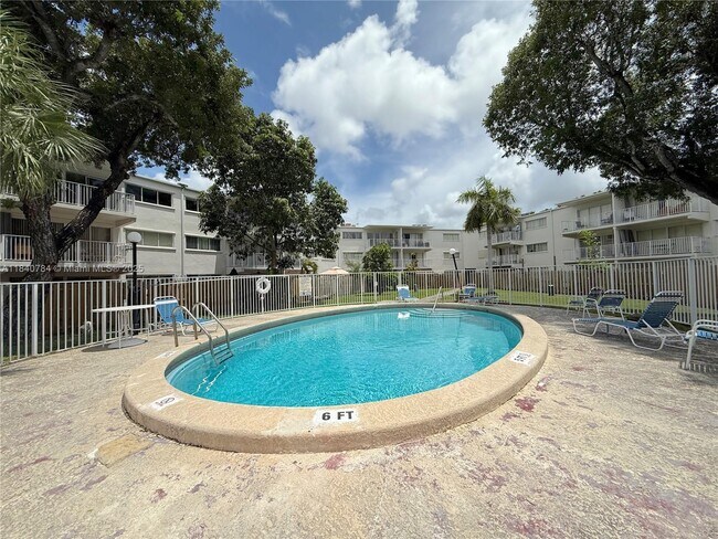Building Photo - 7737 SW 88th St