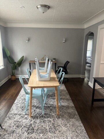 Building Photo - 2-Bedroom Duplex in Detroit's Heart – Comfort Meets Convenience!