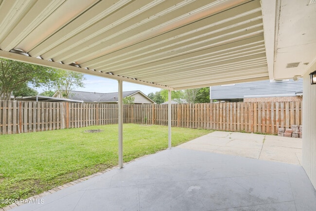 Building Photo - 106 Seattle St