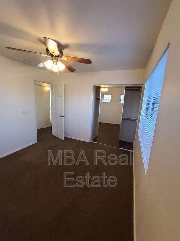 Building Photo - 5227 W Desert Ln