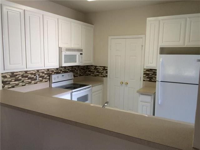 Building Photo - 121 Wildwood Ct