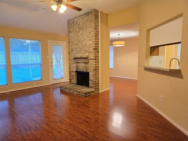 Building Photo - 3106 Timber View Ct