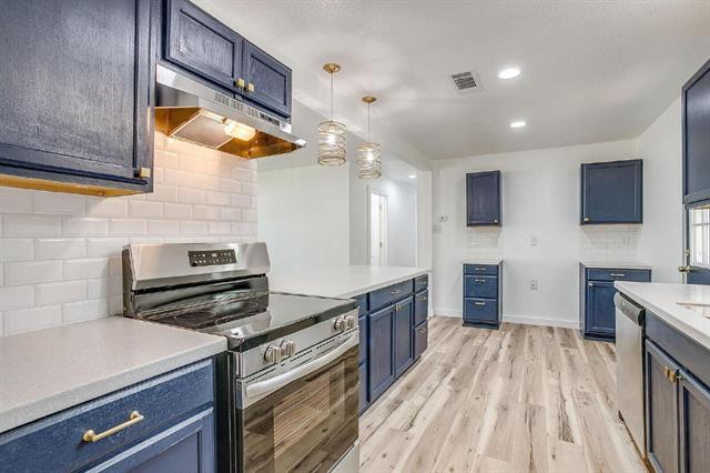 Building Photo - 521 Mesquite Ave N