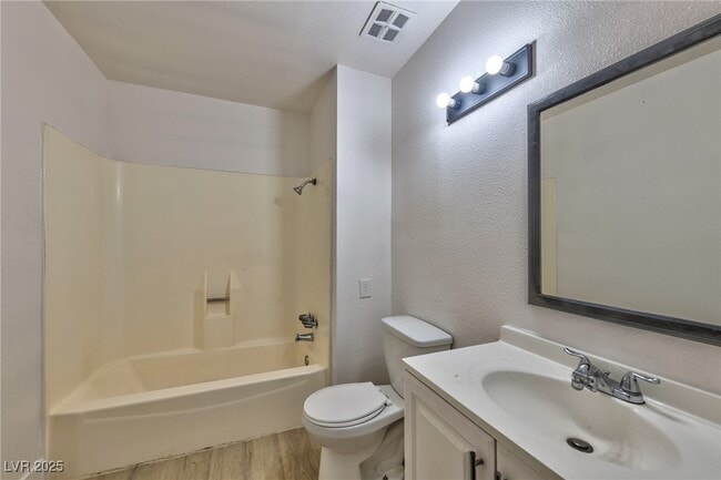 Building Photo - 4308 E Gretna Green Ct