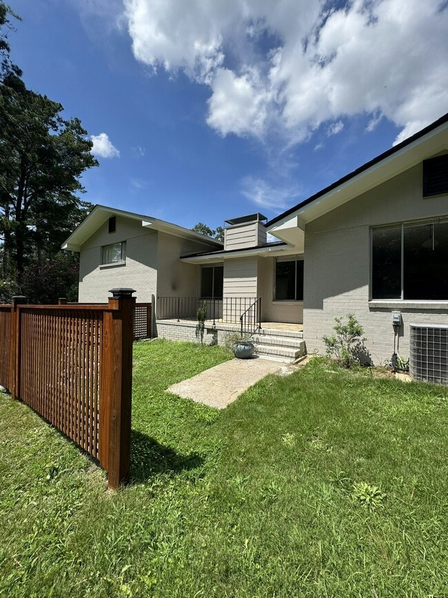 Building Photo - 5979 St Leonards Dr