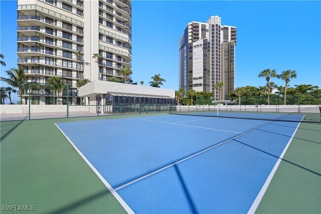 Building Photo - 4901 Gulf Shore Blvd N