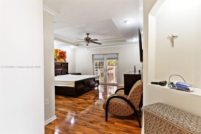 Building Photo - 15816 SW 48th Manor