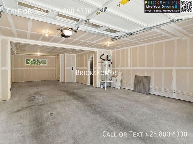 Building Photo - 516 Fire Willow Wy NW