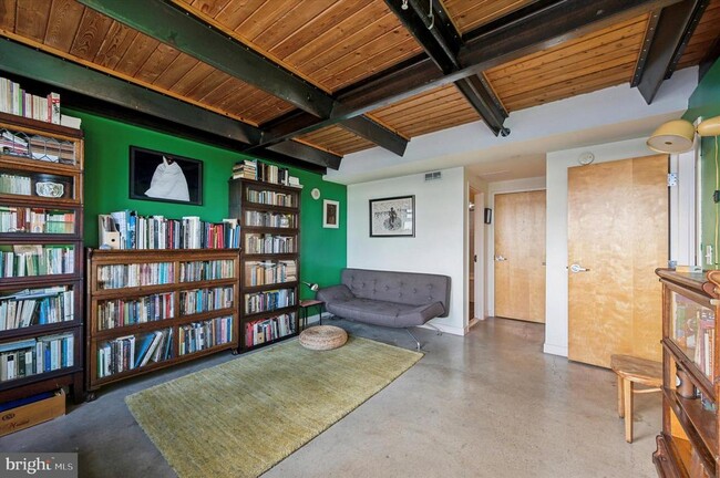 Building Photo - 1101 Washington Ave