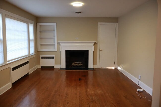 Building Photo - 506 Monticello Dr NW