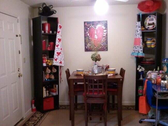 Dining in large kitchen - 100 Michael Dr