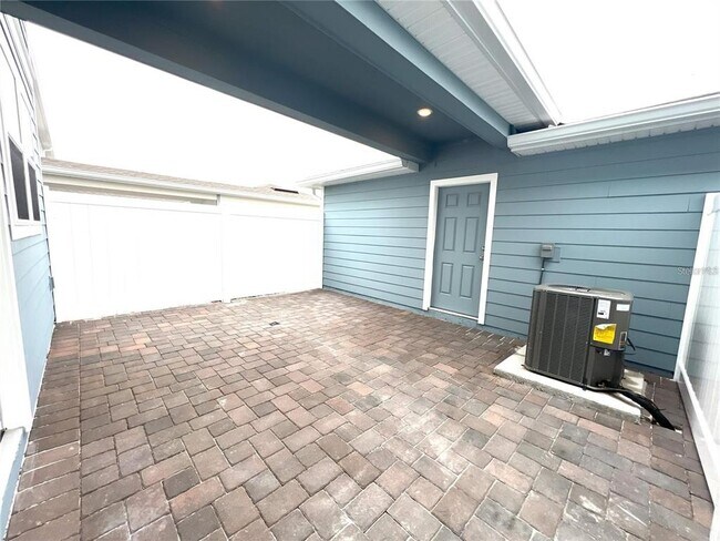 Building Photo - 14352 Sapelo Beach Dr