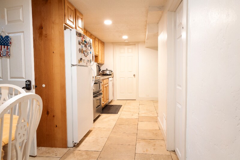 Building Photo - 6007 S 115 W