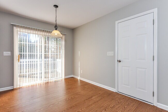 Building Photo - 616 Groveton Trail
