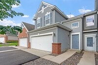 Building Photo - 3bd, 2ba town home in NEW HOPE, avail NOW