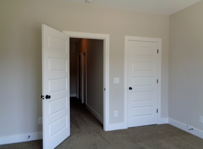 Building Photo - Beautiful Home for Rent in Tuscaloosa... Available to View with 48-hour Notice!!!