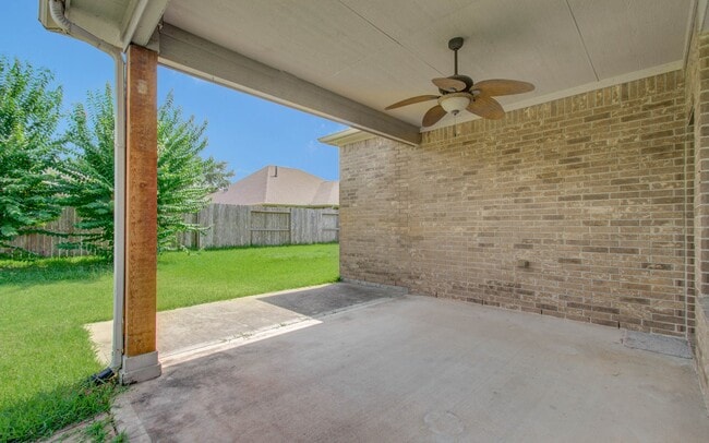 Building Photo - 7142 Breton Bay Pass
