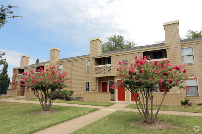 Building Photo - Alexis Park Apartments