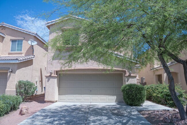 Building Photo - Wonderfully fully renovated, 2-story property