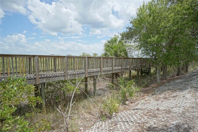 Building Photo - 4304 Bayside Village Dr