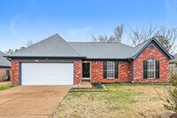 Building Photo - 180 Garden View Dr