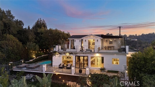 Building Photo - 3642 Alta Mesa Dr