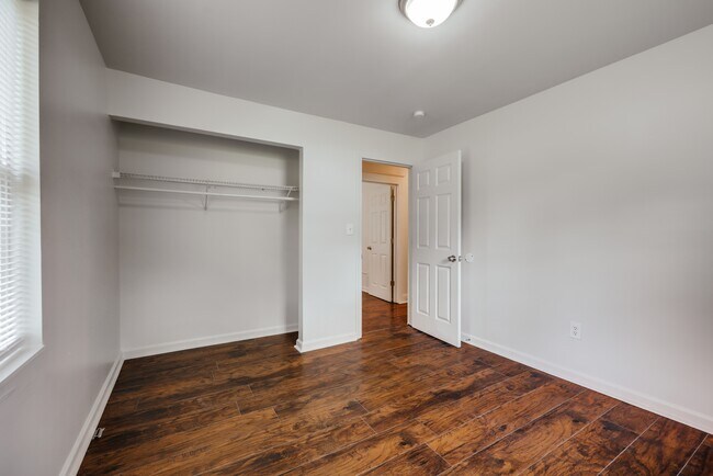 Building Photo - 175 Herman St