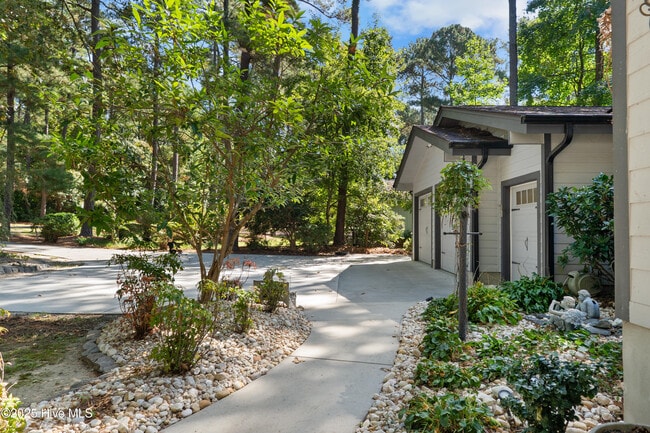 Building Photo - 426 Loblolly Dr