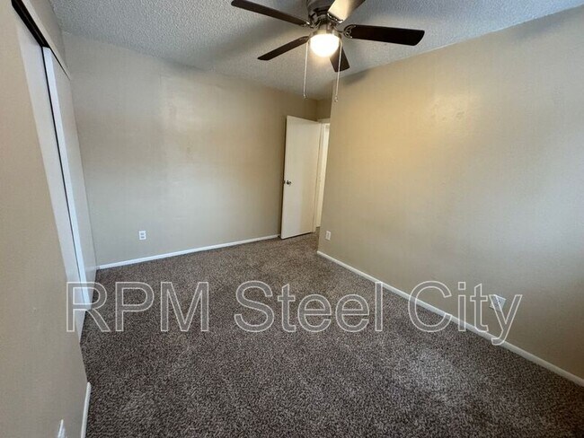 Building Photo - 118 Scotland Rd