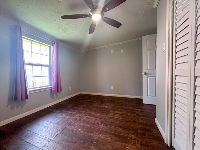 Building Photo - 17706 Wild Oak Dr