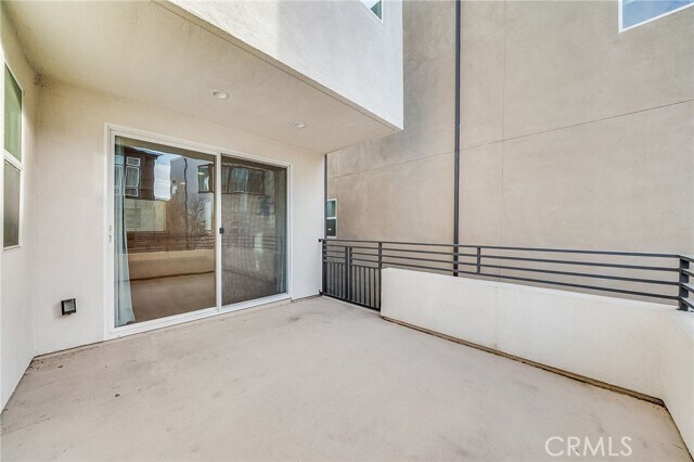 Building Photo - 582 Cultivate