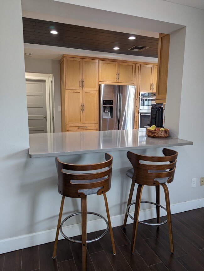 Building Photo - 3701 Ibis Dr