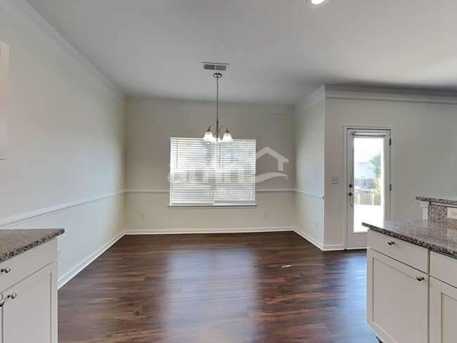 Building Photo - 5006 Lazy Day Ln