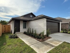 Building Photo - 9019 Rose Pelican Ln