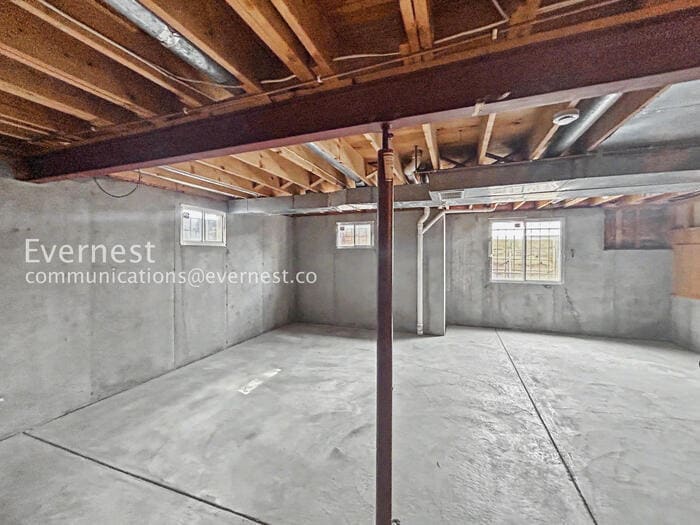Building Photo - 4930 Sprangler Dr