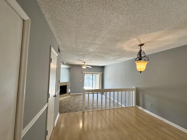 Building Photo - 29 Pheasant Ct