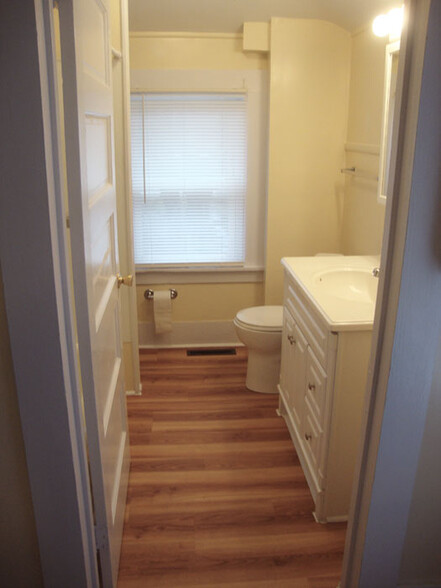 Bathroom from Doorway. - 415 Oak Dr