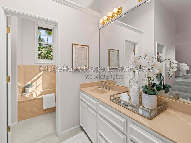 Building Photo - 7753 Via Capri