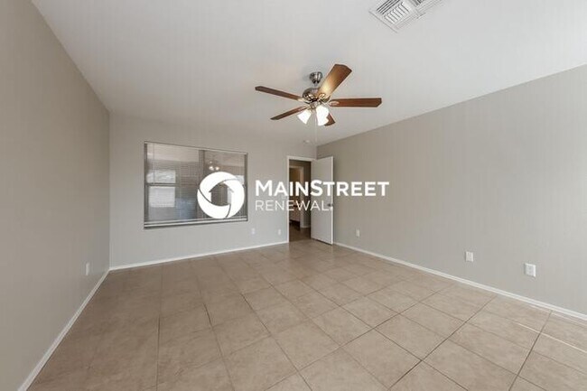 Building Photo - 3 Bedroom Pet-Friendly Home in Phoenix, AZ with Main Street Renewal