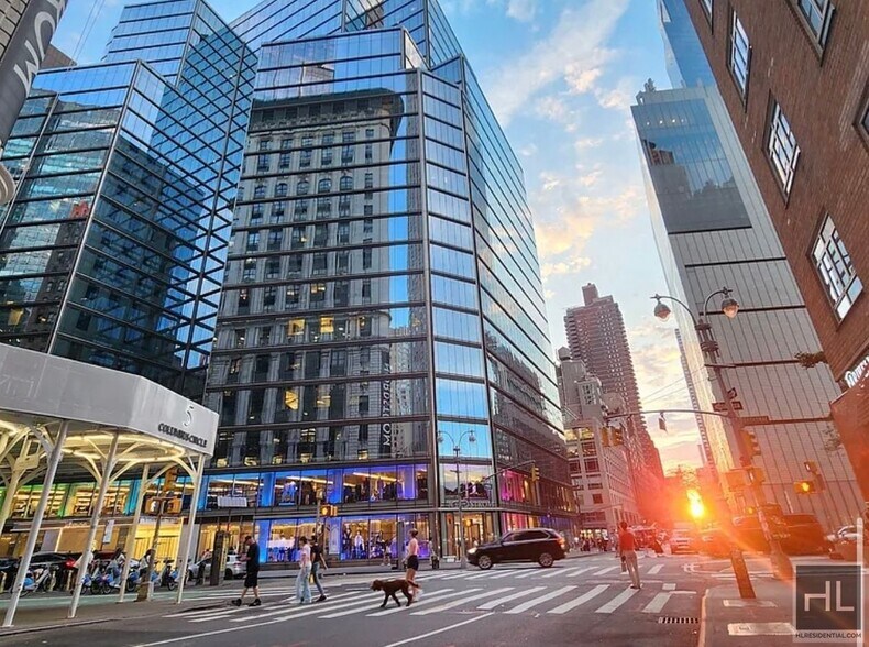 Primary Photo - WEST 58 STREET