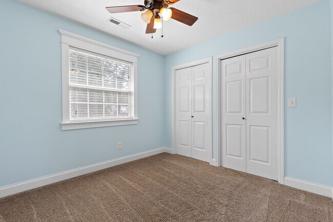 Building Photo - COMING SOON!!! Beautiful 4 bedroom 2.5 bat...