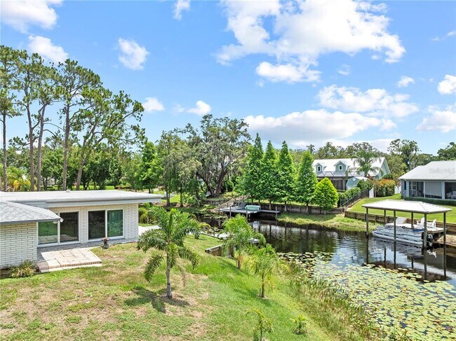 Building Photo - 17511 Canal Shores Dr