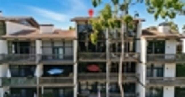 Building Photo - UNFURNISHED | 1 Bedroom | 1.5 Bath | $3,650/month