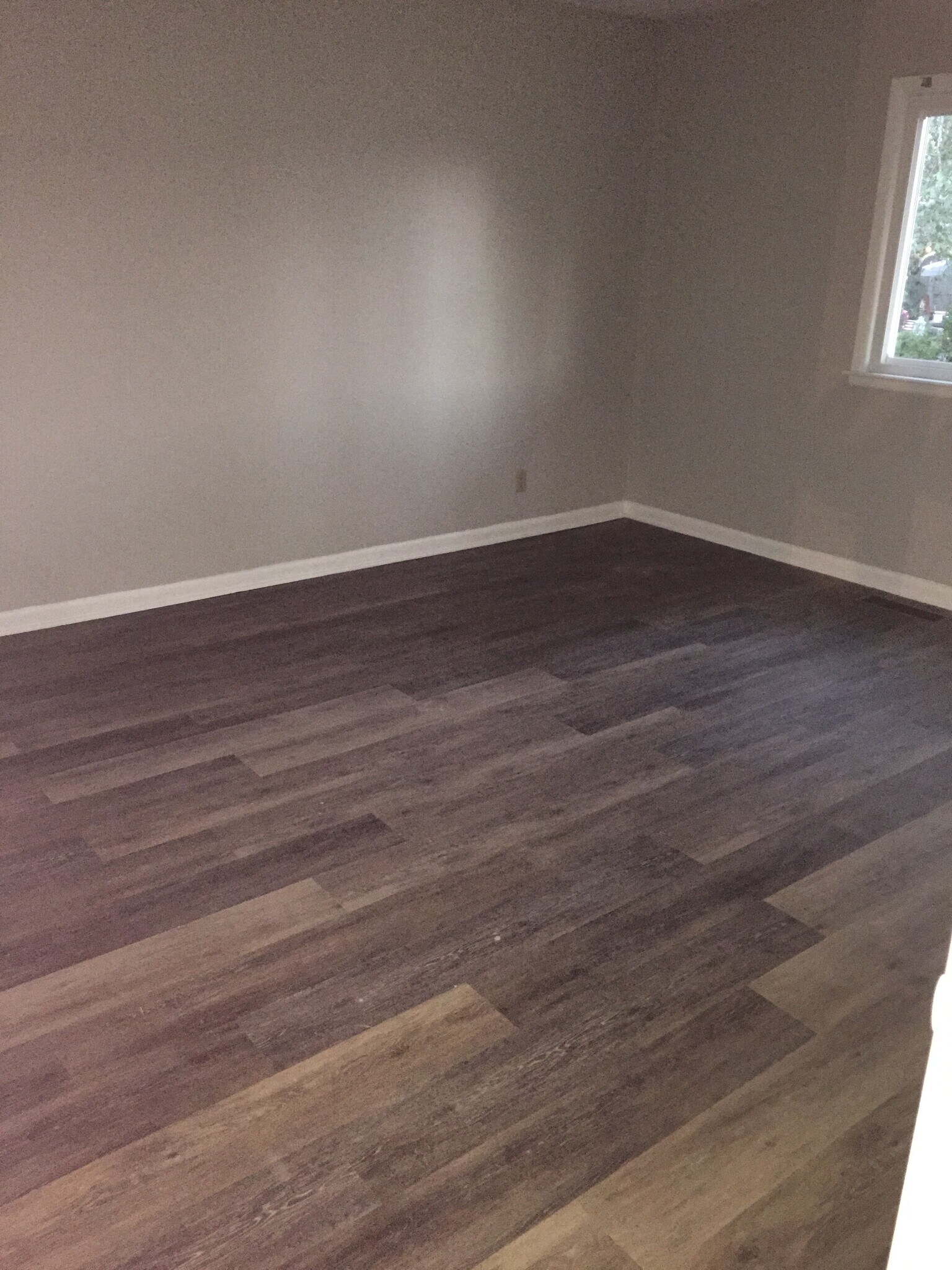 3-bedroom - 1900 Richard Jones Rd