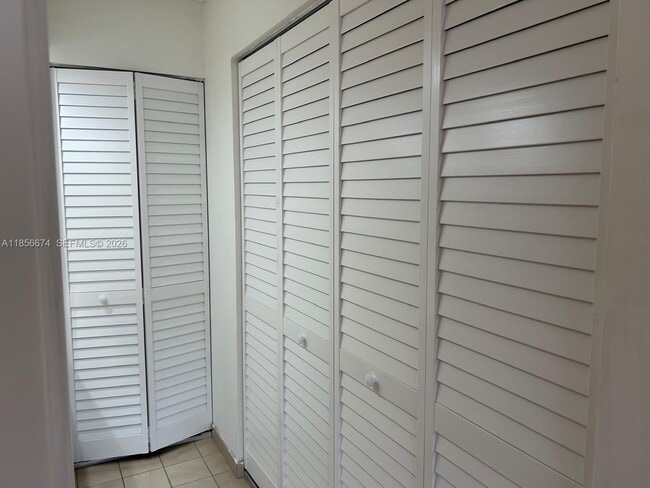 Building Photo - 3651 Environ Blvd