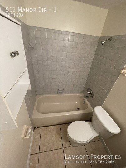Building Photo - 511 Manor Cir